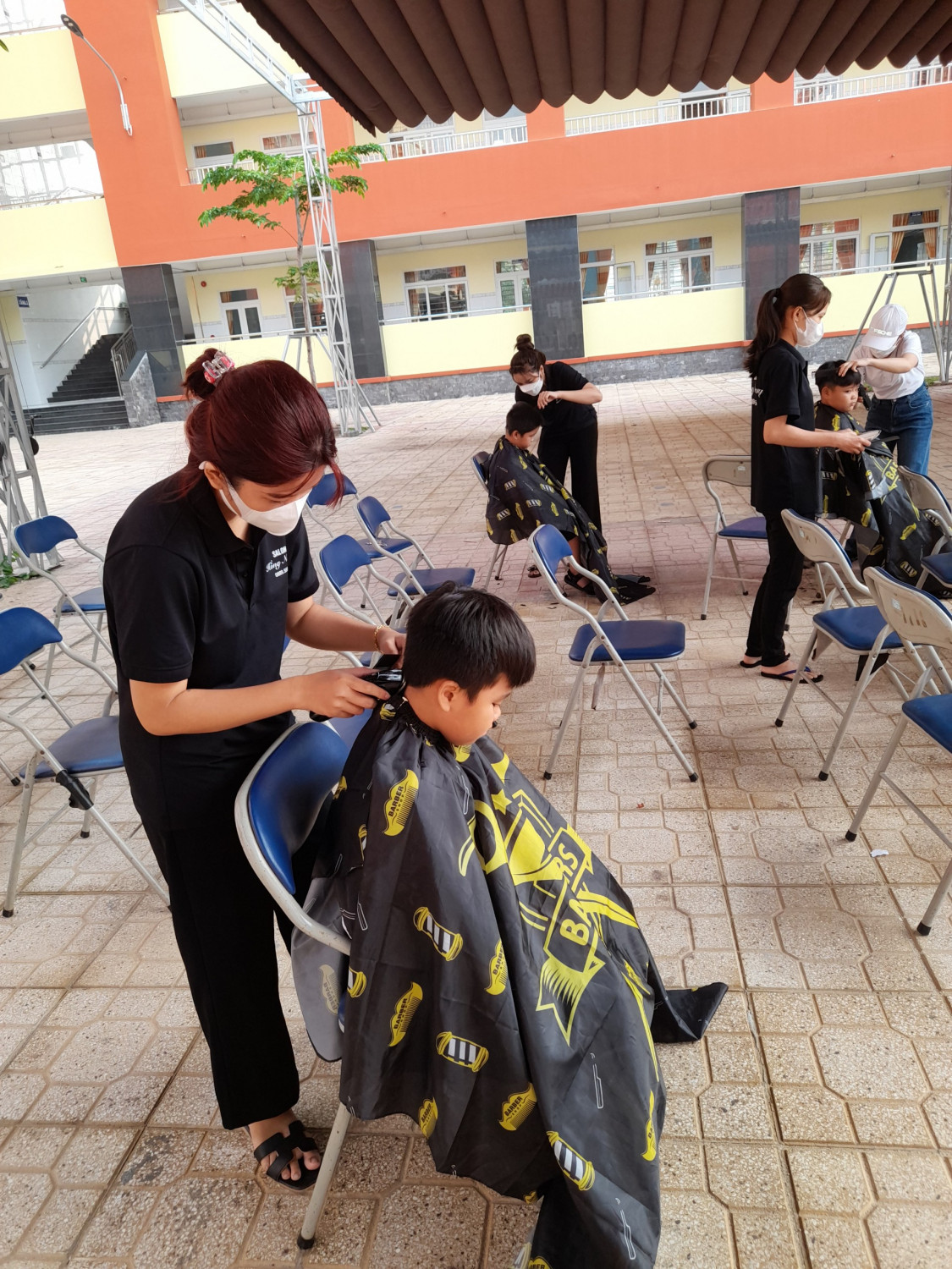 Nhờ 1 câu nói, anh thợ hớt tóc thành ông chủ 12 salon nổi tiếng TP.HCM|Kinh  doanh|Bản tin Sài Gòn News|Tin Tức Sài Gòn